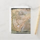 Relief som skildrar en prinsessa som äter en rosta vykort (Front/Back In Situ)