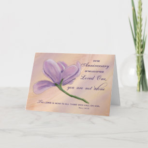 Religiös årsdag för förlust Lila blomma Bibeln Kort