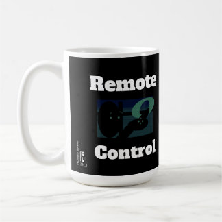 "Remote Control" SKULLNSKIN Grph by J.H. Thornton  Kaffemugg
