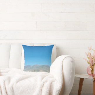 Rensa Himmel över bergslandskapet Kudde