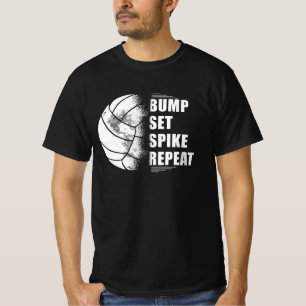 Repetera Spiket för uppsättningen med volleyboll T Shirt