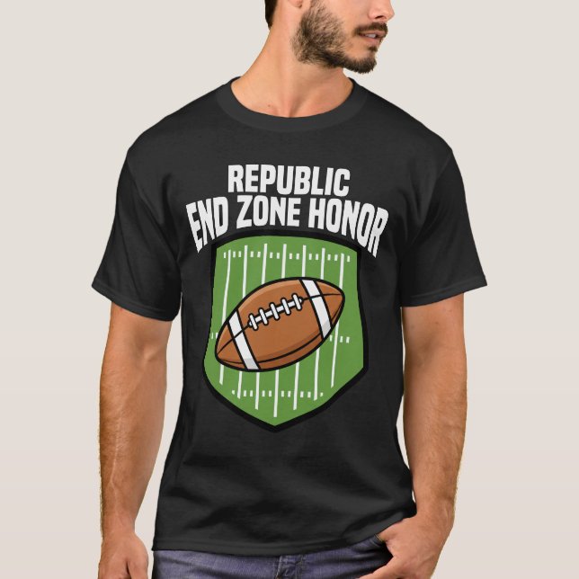 REPUBLIC END ZONE HONOR - NEW ENGLAND FOOTBALL T SHIRT (Framsida)