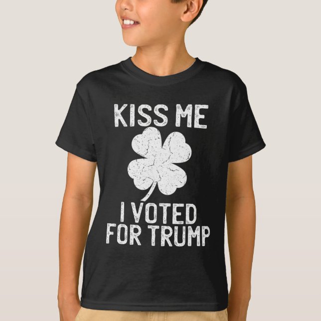 Republican St patricks day Shirt Kiss Me jag rösta T Shirt (Framsida)