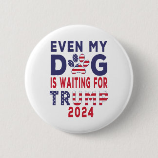 Republican till och med min hund väntar på trumman knapp