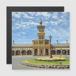 Resa genom tiden på Albury Station
