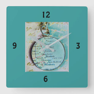 ***RESA LAND*** WALL CLOCK FYRKANTIG KLOCKA