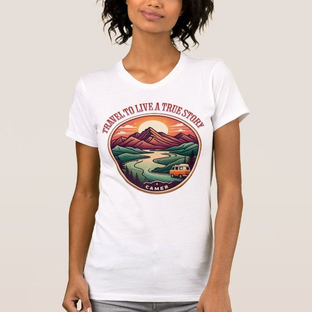 Resa Real Story Tee - No Fake Journeys Badge (Framsida)