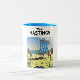 Reseaffisch på stranden i Hastings Öster Sussex Två-Tonad Mugg