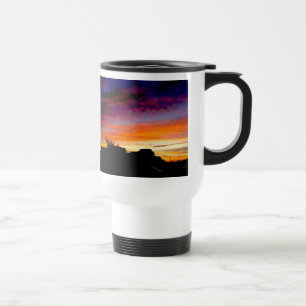 Resemugg med handtag och solnedgång