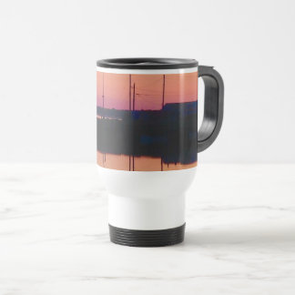 Resemugg med vackert solnedgång