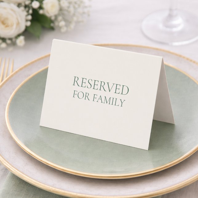 Reserved for Family Table Sign – Minimal Sage Inbjudan (Skapare uppladdad)