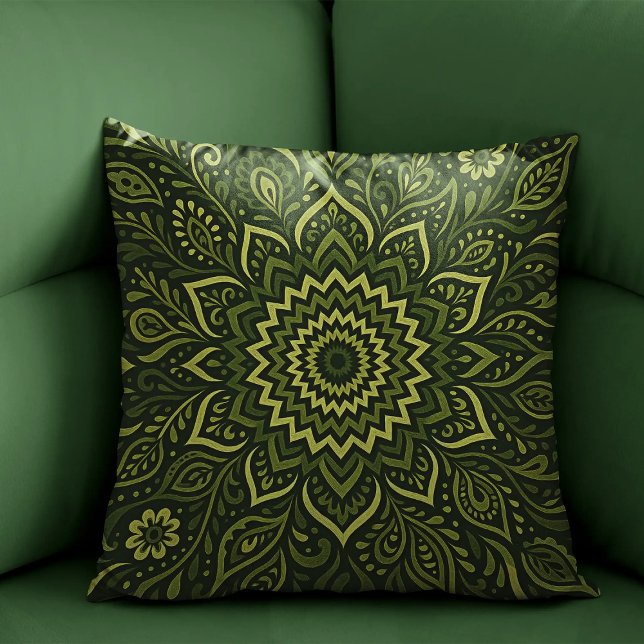 Resilience of the Army Grown Throw Pillow Kudde (Skapare uppladdad)