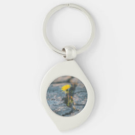 Resilient Dandelion Rock Keychain Swirl Silverfärgad Nyckelring