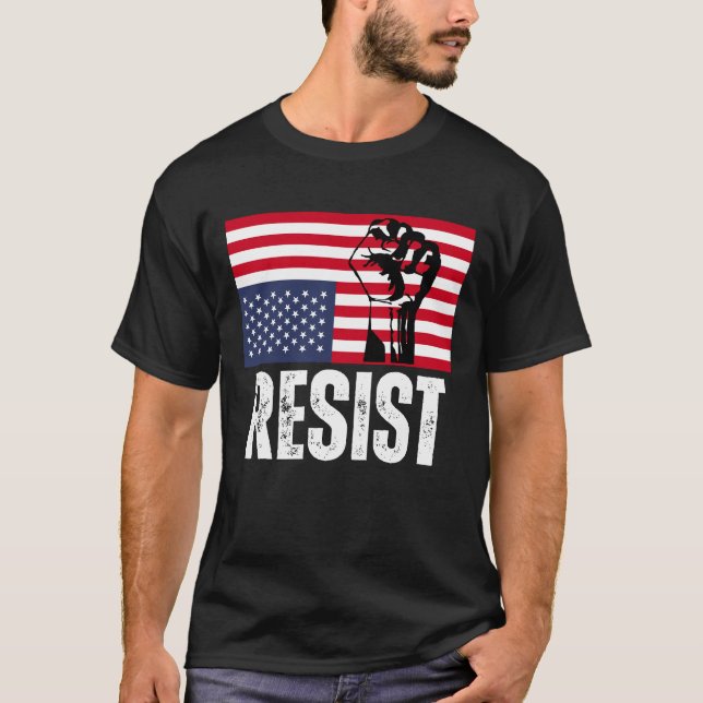 Resist Distress Upred Up Down American Flagga USA T Shirt (Framsida)