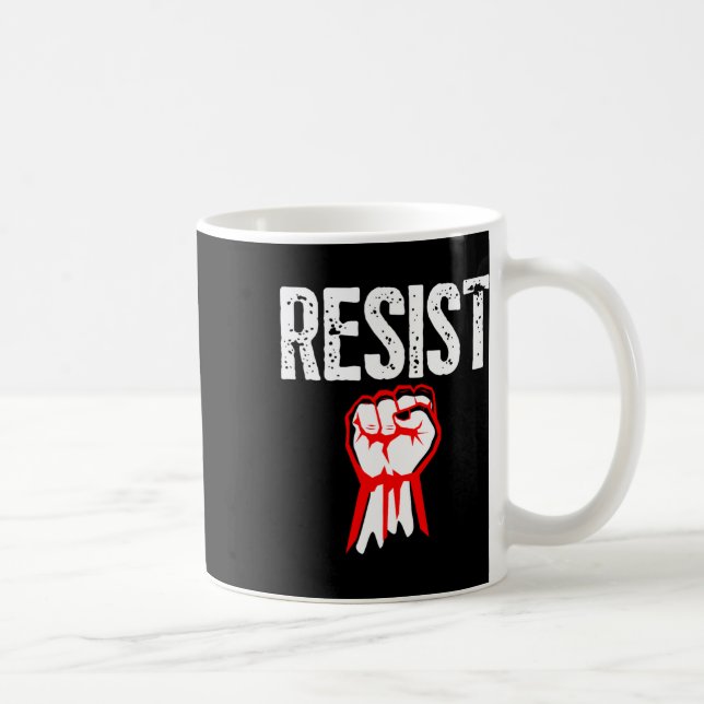 Resistensframsidan ska ingå i motståndsantitrumpen kaffemugg (Höger)