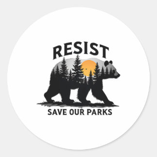 Resistent Bear - Spara vårt Parker Wildlife Protec Runt Klistermärke