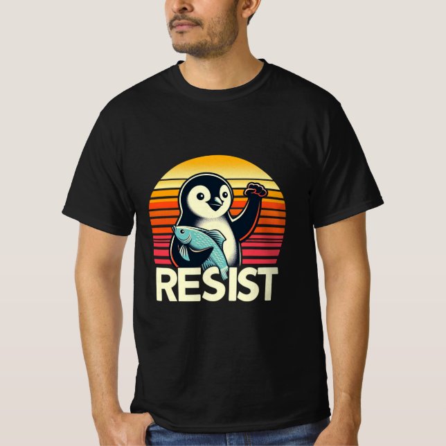 Resistent Penguin Retro Sunset Protest Animal T Shirt (Framsida)