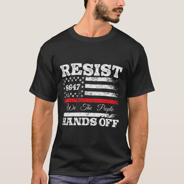 Resistera Händer av 86 47 USA amerikanska Flagga A T Shirt (Framsida)