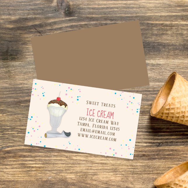 RestaurangAnpassningsbar för Cute Ice Cream Visitkort (Ice Cream Sundae Simple Business Cards.)