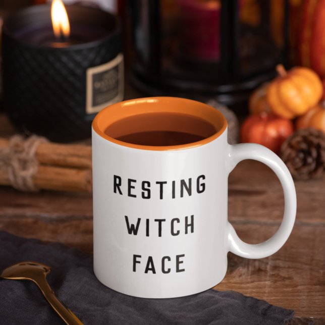 Resterande Witch Ansikte Halloween Två-Tonad Mugg (Skapare uppladdad)