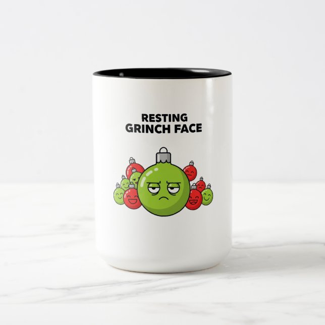 Resting Grinch Face Christmas Ornament  Två-Tonad Mugg (Center)