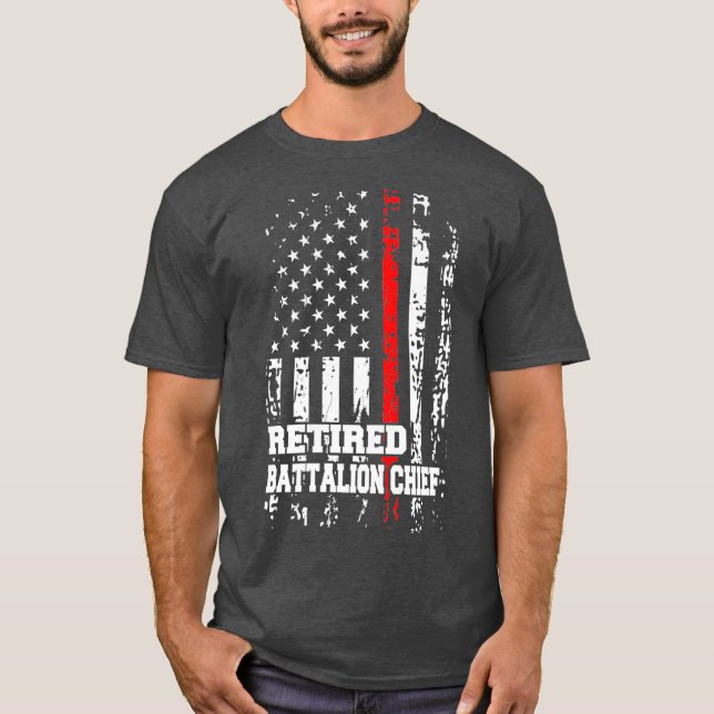 Retired Battalion Chief  Firefighter Retirement T Shirt (Framsida)