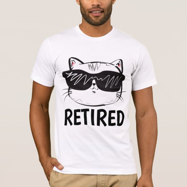 RETIRED CAT T-SHIRTS FUNNY (Framsida)