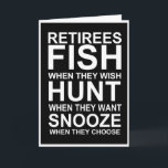 Retirer fiskar när de vill kort<br><div class="desc">Retirer fiskar när de vill, jagar när de vill och snokar när de väljer, läser utsidan av det här söta hälsningskortet pension. "Insidan kulminerar med den roliga linjen" eller bara kyllen, om det är så de känner det." Lägg till glädje för den pensionerades arbetsliv firande innan han eller hon rinner...</div>