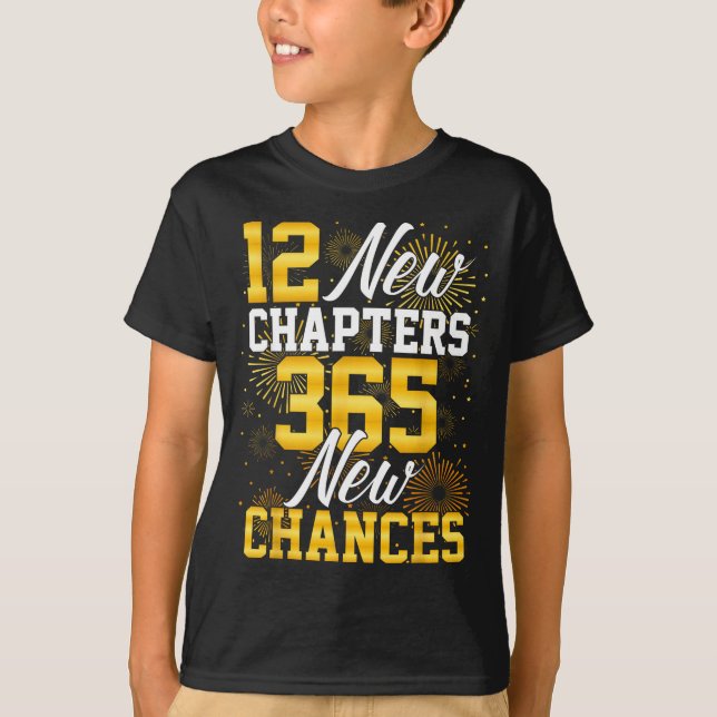 Retro 12 New Chapters 365 New Chances Happy New Ye T Shirt (Framsida)