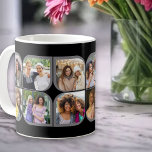 Retro 12 Photo Pinjul Flower Petal Black Grått Kaffemugg<br><div class="desc">Snyggt fotot mugg i svart och grått med återfotokollage. Fotomallen är inställd för att du ska kunna lägga till 12 av dina favoritfoton, som automatiskt visas i blommans petalformer. Om du har problem med placeringen i bild kan du prova att beskära fotot till en kvadrat och ladda upp det på...</div>
