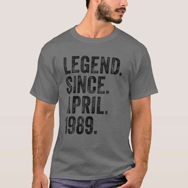 Retro 1989 Birthday April Born Legend sedan 1989 T Shirt (Framsida)