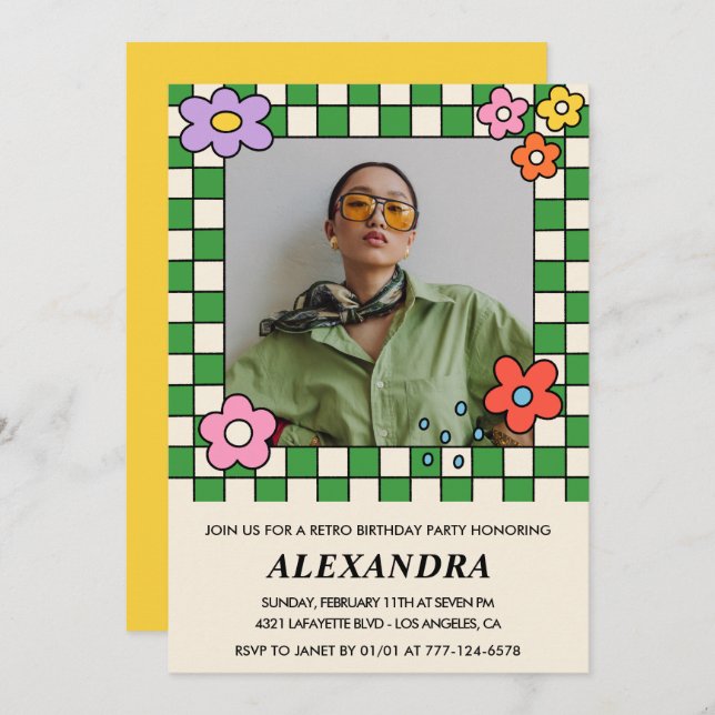 Retro 22-årsinbjudningar Groovy Flowers Inbjudningar (Fram/baksida)