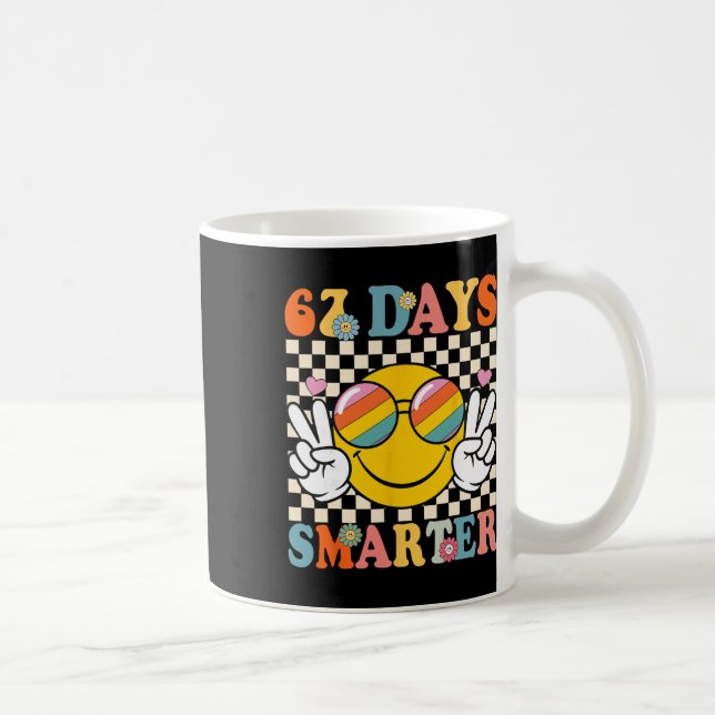 Retro 67 dagar smartare 67 skoldagar Groovy te Kaffemugg (Höger)