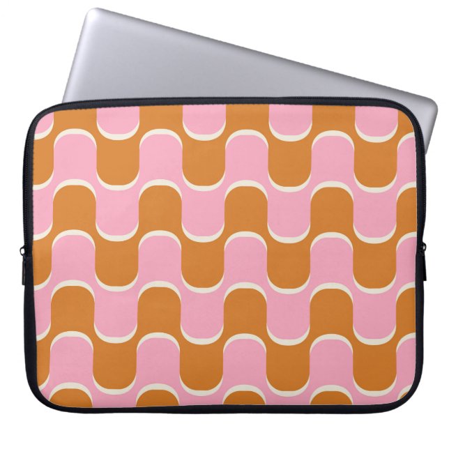 Retro 70: Guld-Rosa Vågigt Mönster. Laptop Fodral (Framsidan)