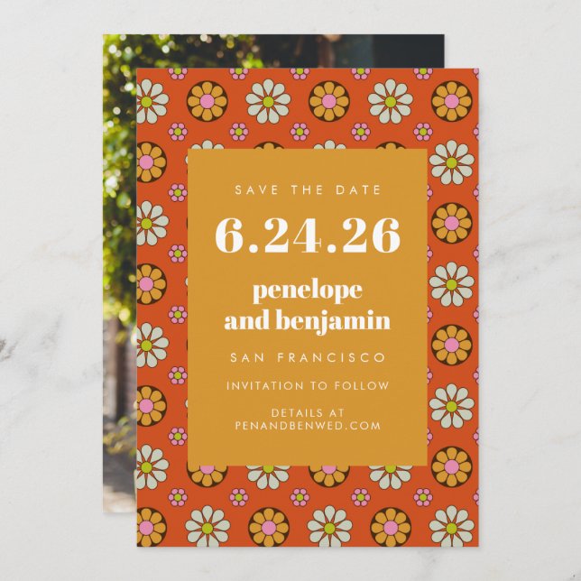Retro 70s Blommor Bright Orange Bild Bröllop Spara Datumet (Fram/baksida)