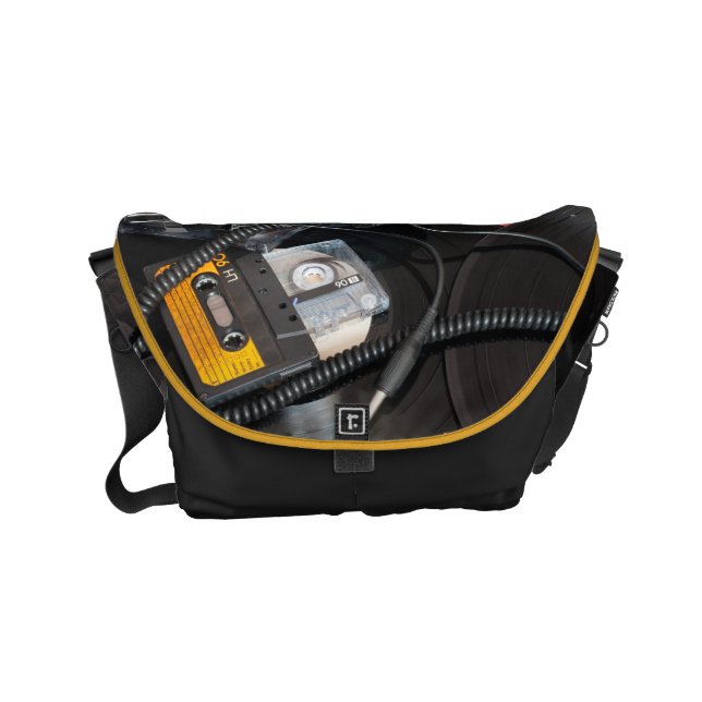 Retro 80-taldesign messenger bag (Framsidan)