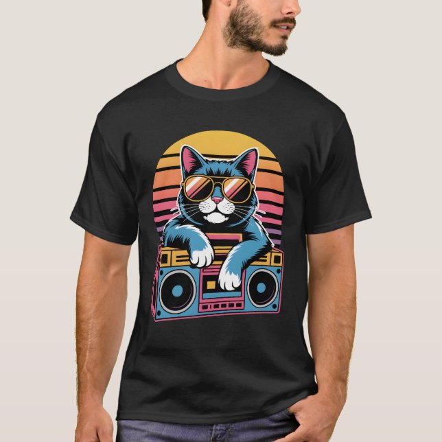 Retro 80-talskat med solglasögon - Synthwave Kattu T Shirt (Framsida)