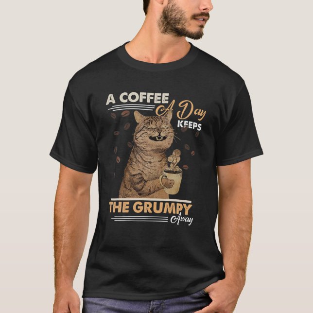 Retro A-kaffet Behållor varje dag på grumpy Away,  T Shirt (Framsida)