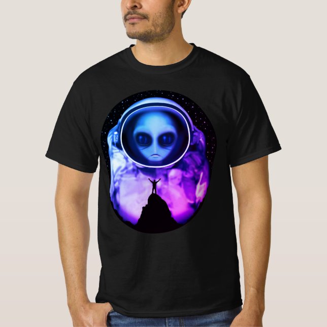 Retro Alien Astronaut T-Shirt (Framsida)