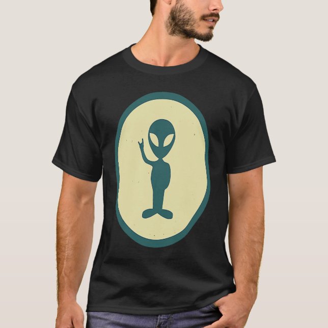 Retro Alien Vintage UFO T Shirt (Framsida)