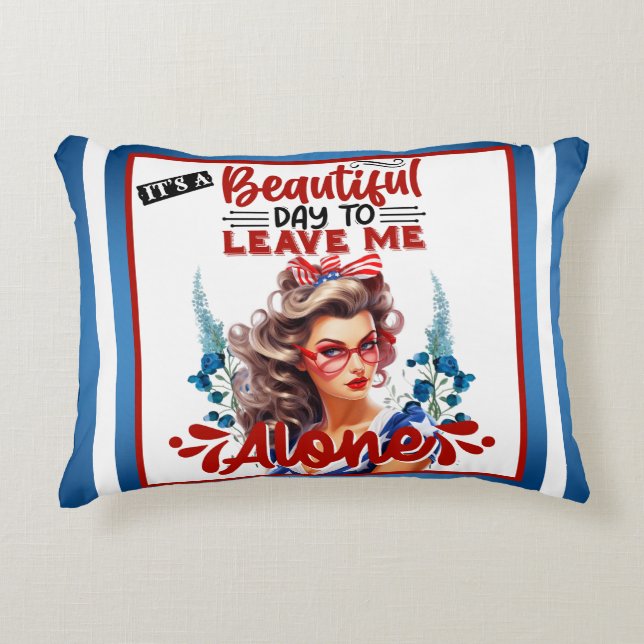 Retro American Pinup - det är en vacker dag Prydnadskudde (Framsidan)