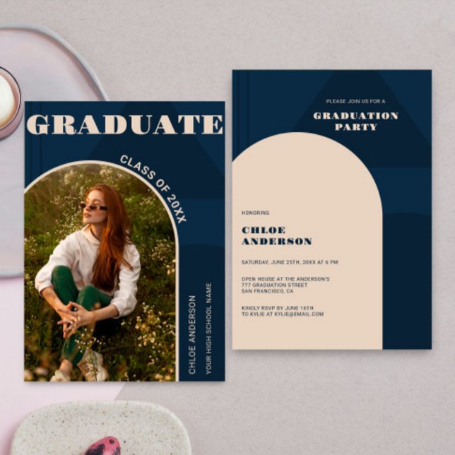 Retro Arch Navy Blue Photo Studenten Inbjudningar (Skapare uppladdad)