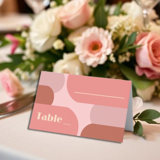 Retro Arches Coral Rosa Bröllop Placeringskort (Skapare uppladdad)