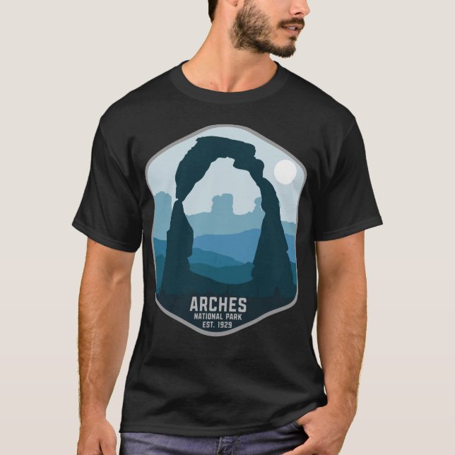 Retro Arches National Park Utah Souvenir 80s Stil T Shirt (Framsida)