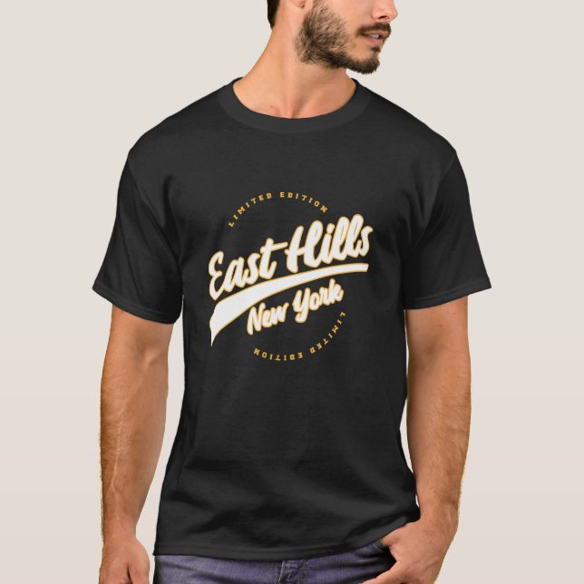Retro Athletic East-Hills NY Kläder T Shirt (Framsida)