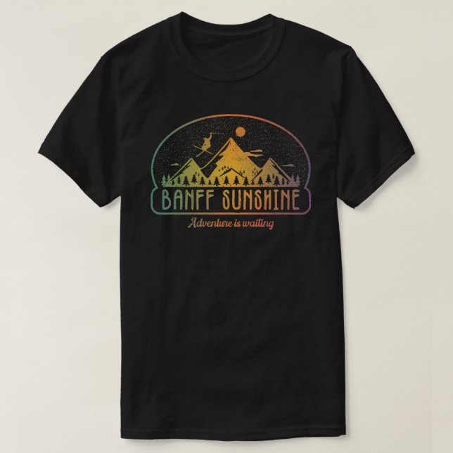 Retro Banff Sunshine Ski Äventyr väntar T Shirt (Design framsida)