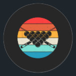Retro Bassäng-faktureringskonstruktioner med kurvo Runt Klistermärke<br><div class="desc">Retro Bassäng-faktureringskonstruktioner med kurvor och</div>
