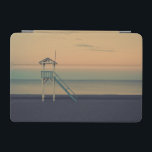 Retro Beach Lifeguard Torn Sunset iPad Mini Skydd<br><div class="desc">Beach waeguard torn</div>