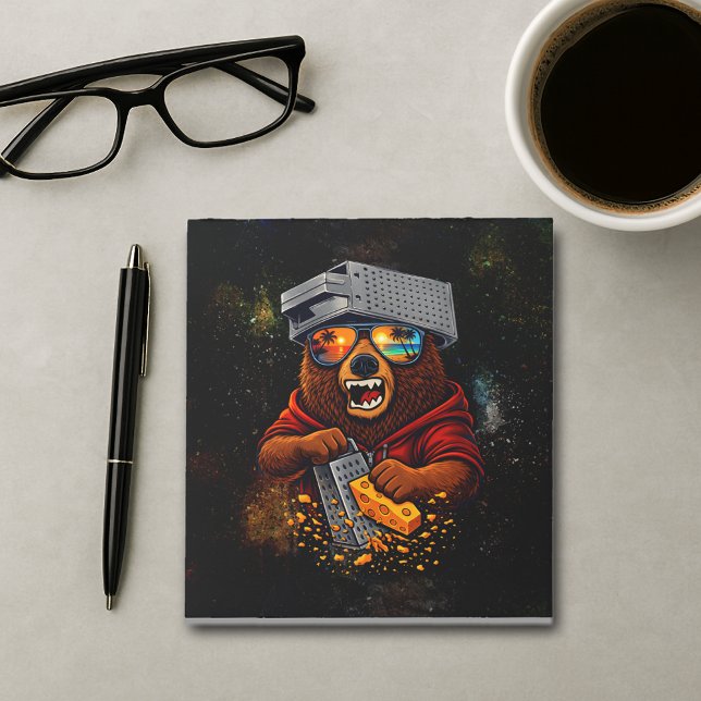 Retro Bear With Cheese Grater Hat and Sunglasses Anteckningsblock (Skapare uppladdad)