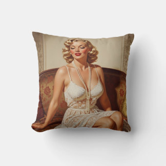 Retro Beautiful Blonde 50's Style Kudde